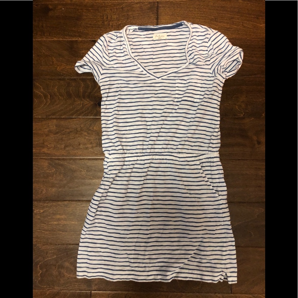 Lou and Gray T-shirt dress
